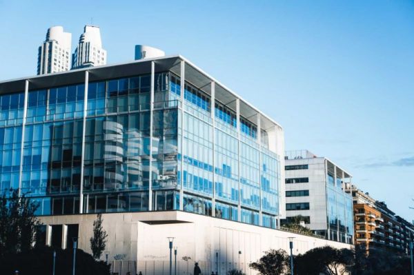 建筑設(shè)備監(jiān)控系統(tǒng)，安全性，工作效率，施工過程，設(shè)備維護